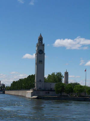 montrealmonument-1.jpg